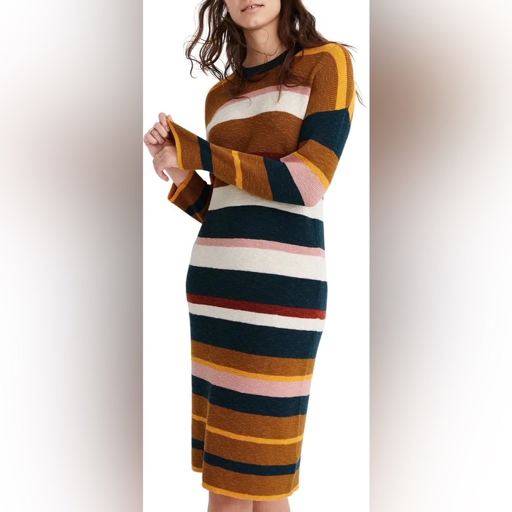 Madewell Drop-Shoulder Sweater Midi Dress in Stripe. Size M